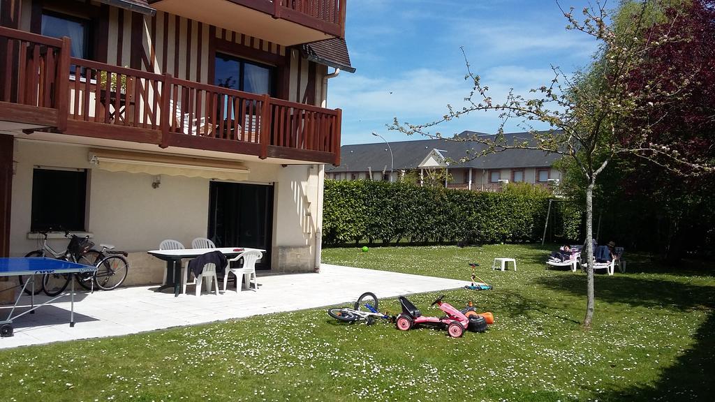 شقة دوفييل  في Les Manoirs المظهر الخارجي الصورة